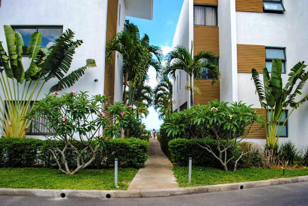 Appartamento Cap Ouest Luxury Penthouse By Dream Escapes Flic-en-Flacq Esterno foto